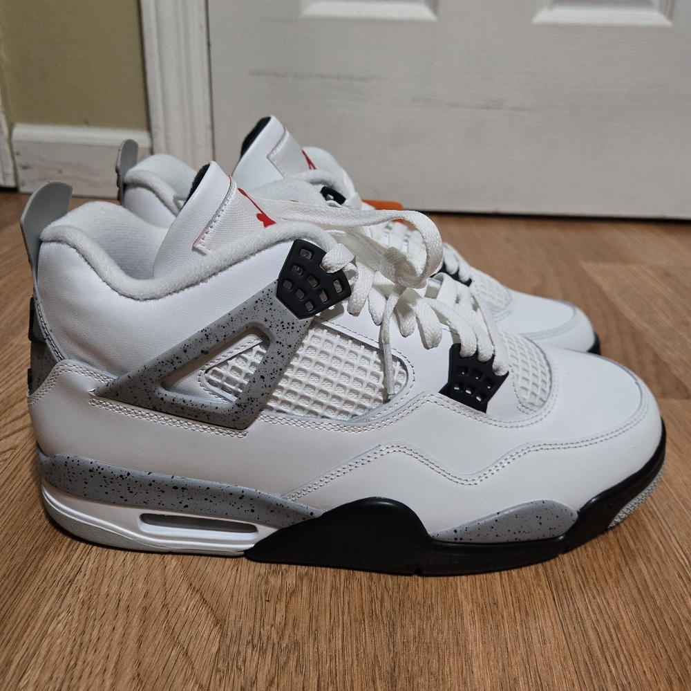 Air Jordan 4 Retro "White Cement" FV5029-100 Men's Size 10 NWOB - Picture 4 of 9